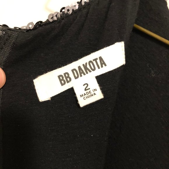 Sequinned Romper - Picture 8 of 8